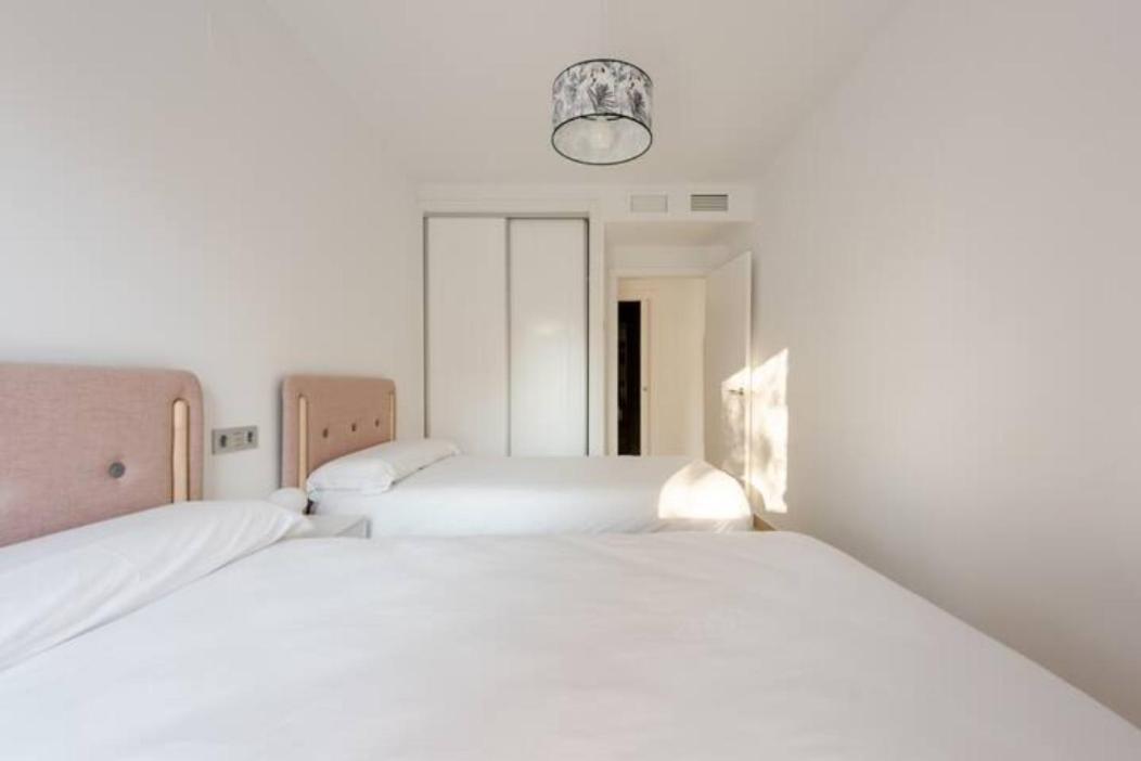 Carmela Suites Apartamento De Dos Dormitorios กรานาดา ภายนอก รูปภาพ